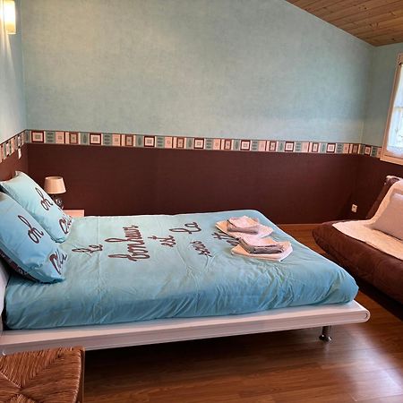 Charmant Logement Entier A La Campagne Sencenac-Puy-de-Fourches Extérieur photo